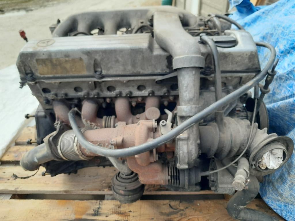 Mercedes W124 300 TURBO DIESEL MOTOR, Auto-onderdelen, Motor en Toebehoren, Ophalen of Verzenden, Gebruikt, Mercedes-Benz