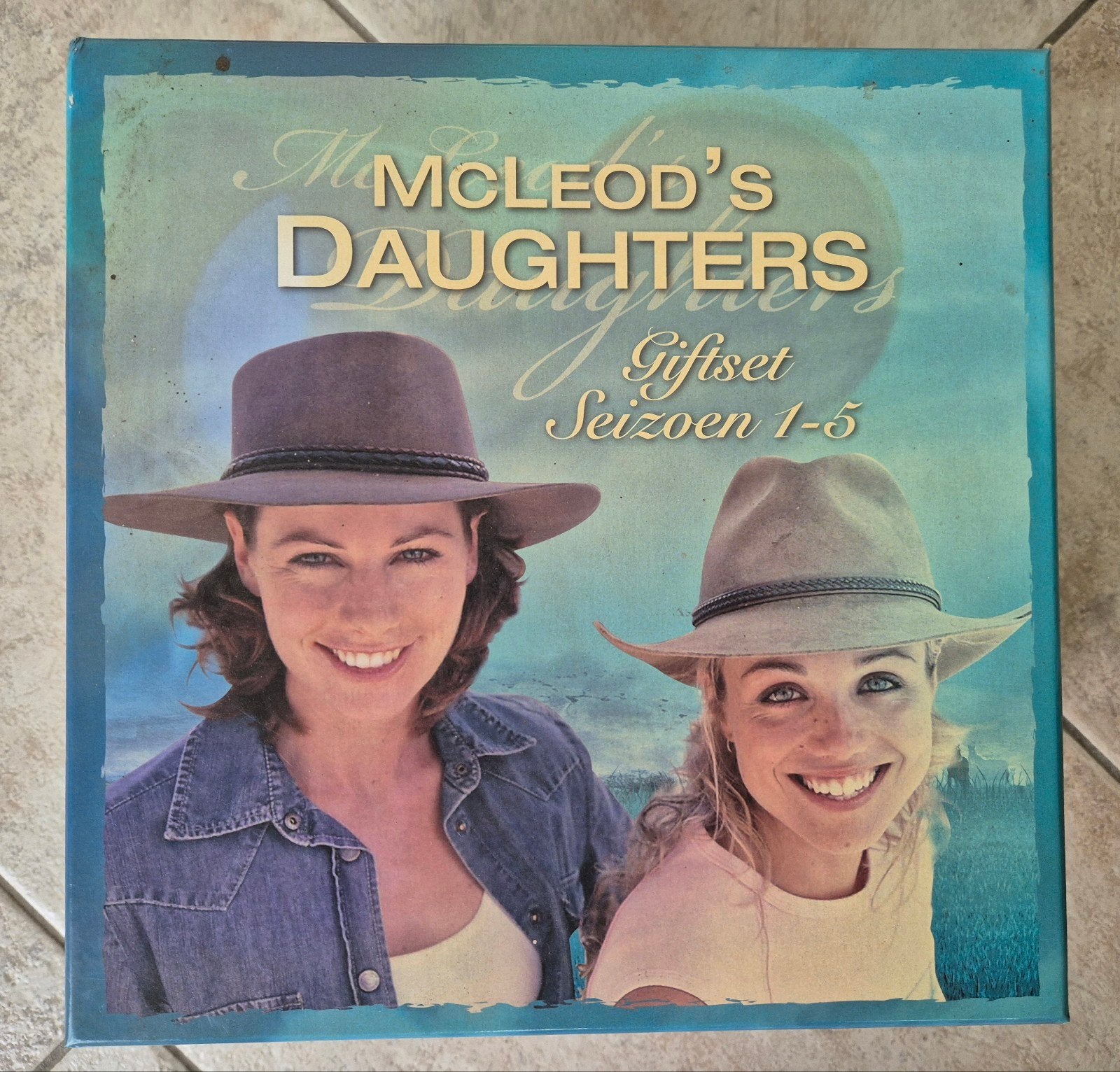 McLeod's Daughters Giftset Seizoen 1-5 DVD Boxset, Ophalen, Engels, Speciale editie, Nederlands