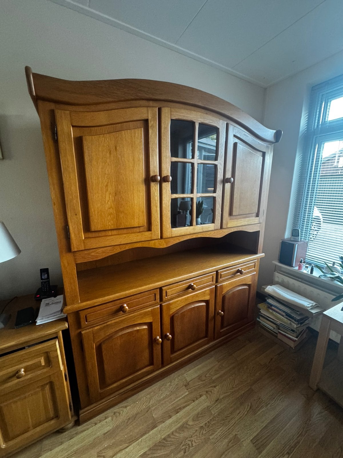 Gratis kast, Ophalen, 100 tot 150 cm, Eikenhout, Zo goed als nieuw