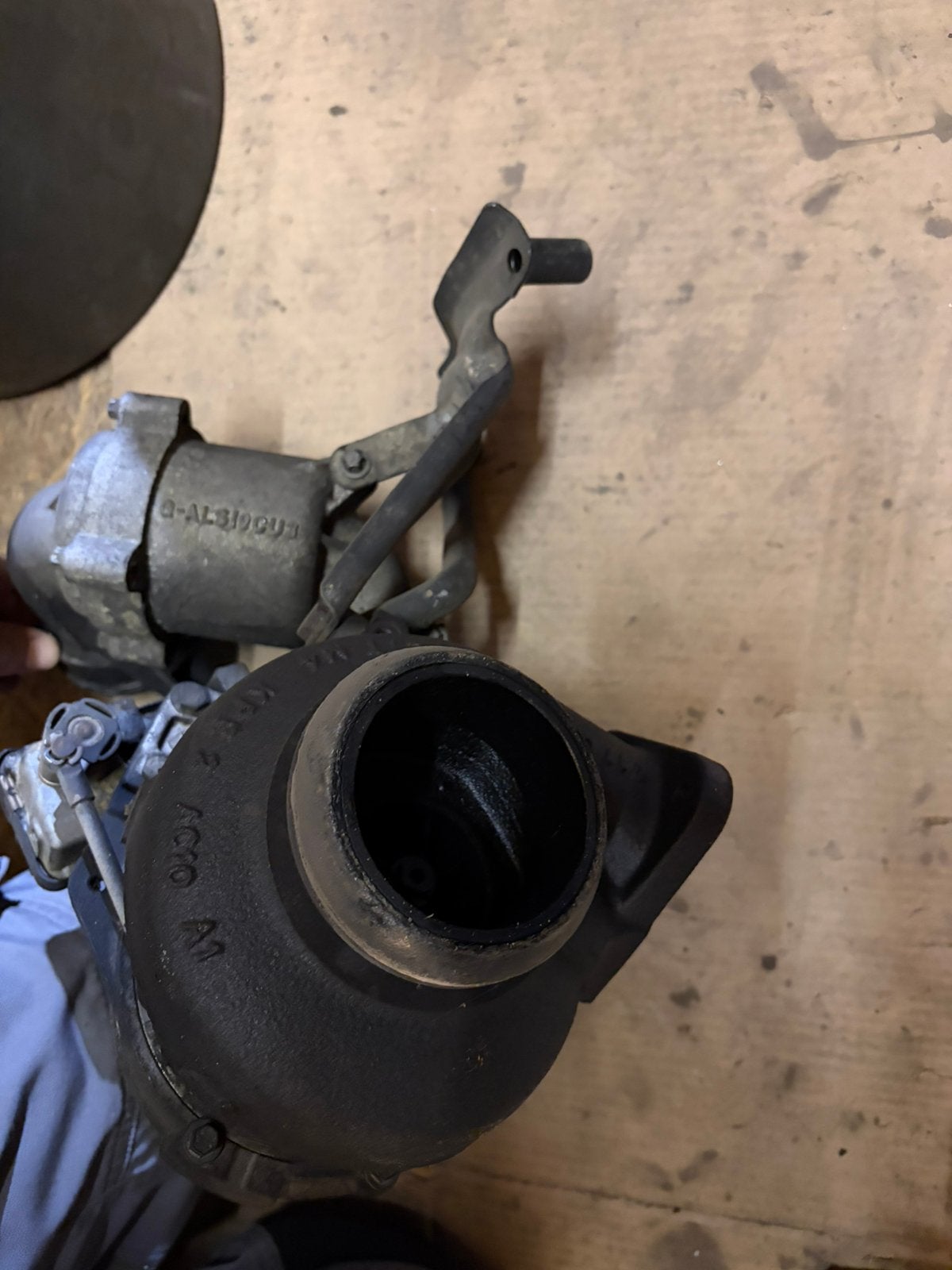 Nog in goede staat turbo voor mercedes e320 w211, Auto-onderdelen, Motor en Toebehoren, Ophalen of Verzenden, Mercedes-Benz