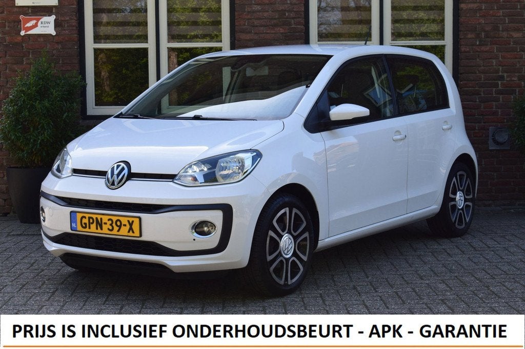 Volkswagen UP! 5D Cruise control | Stoelverwarming | Climate, Voorwielaandrijving, Electronic Stability Program (ESP), Gebruikt