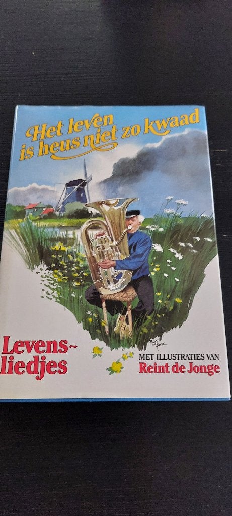 Het leven is heus niet zo kwaad levensliedjes vintage, Ophalen of Verzenden, Gelezen, Non-fictie