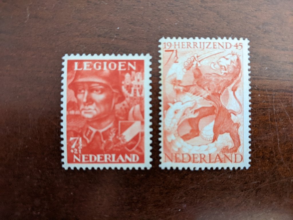 NL 1941-1945 zegel DUITSE SOLDAAT EN BEVRIJDINGSZEGEL, Ophalen of Verzenden, Overige soorten, Nederland, Overige typen