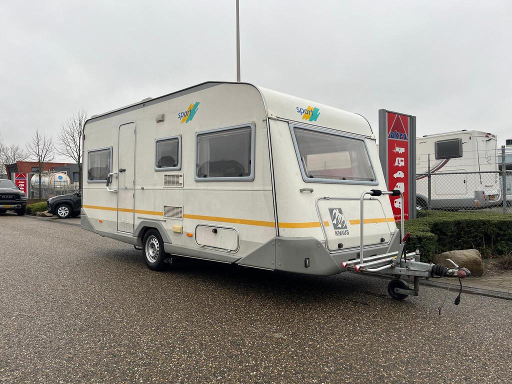 Knaus Sport 2404 | Voortent | Halfautomaat mover | Vastbed |, Ringverwarming, Vast bed, Tot en met 2, Bedrijf