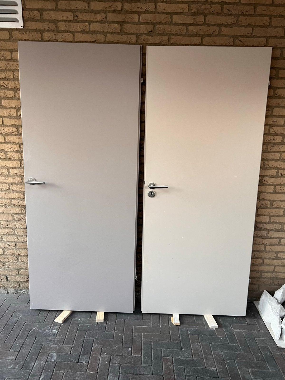 2 gebruikte opdekdeuren 200x83 cm, Ophalen, Gebruikt, 80 tot 100 cm, Binnendeur