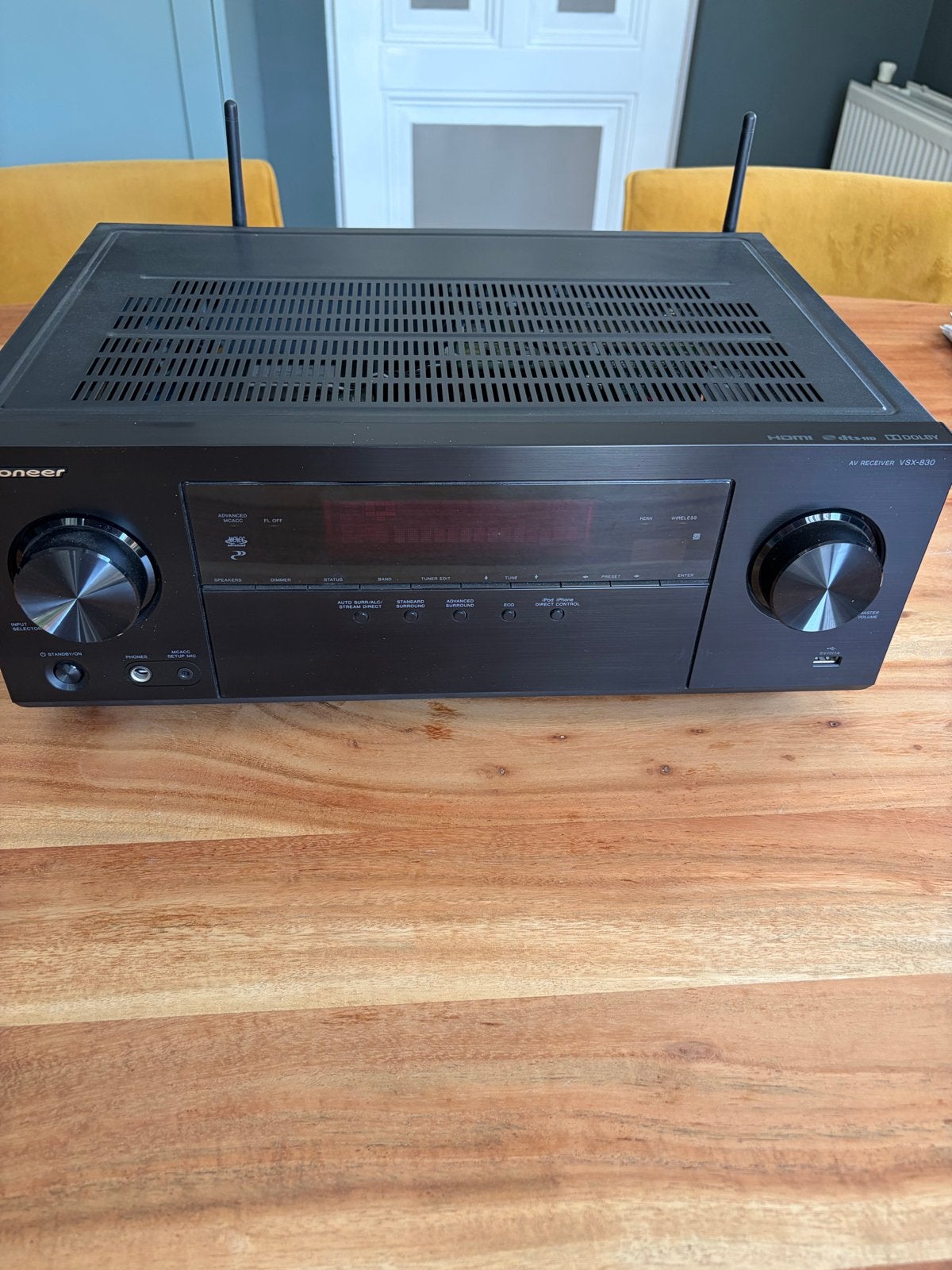 Pioneer VSX-830 AV Receiver - Zo goed als nieuw, Ophalen of Verzenden, Zo goed als nieuw, Pioneer, 120 watt of meer