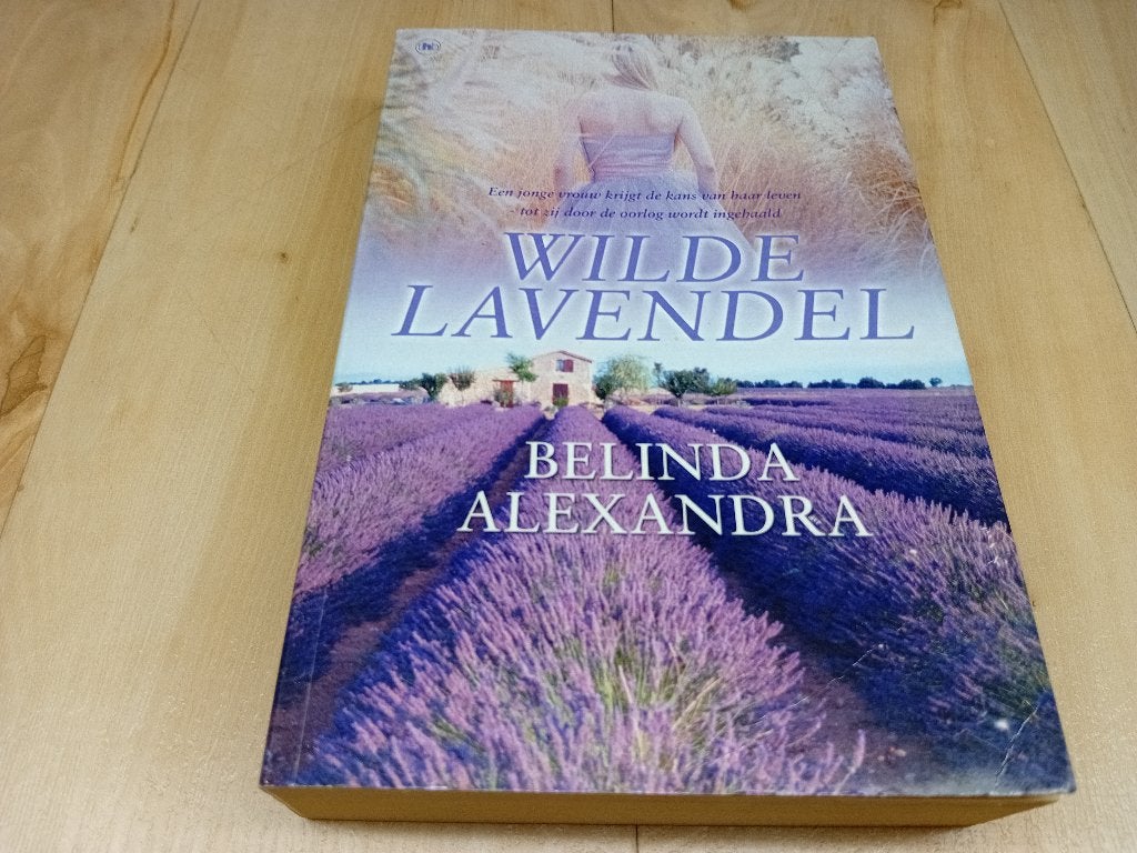 Wilde Lavendel - Belinda Alexandra., Ophalen of Verzenden, Gebruikt