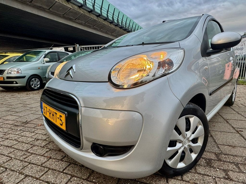 Citroën C1 1.0-12V Selection (bj 2011), Auto's, Voorwielaandrijving, Euro 5, Gebruikt, Metallic lak
