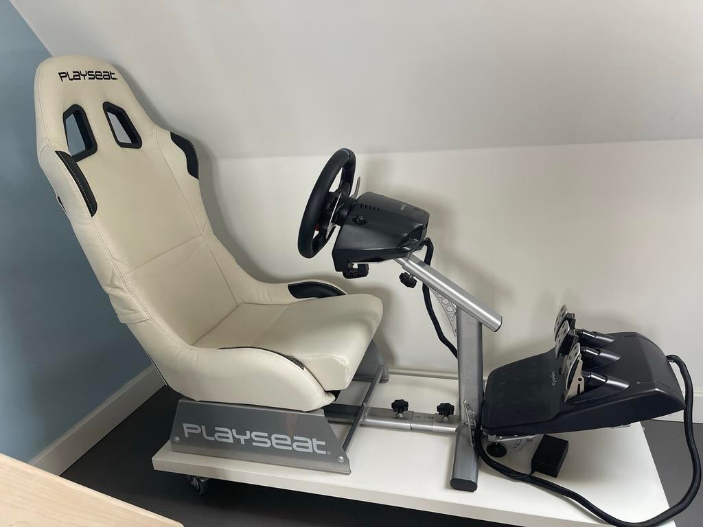 PlaySeat Evolution met Logitech G29 stuur en pedalen, 1 speler, Ophalen of Verzenden, Zo goed als nieuw, Vanaf 3 jaar