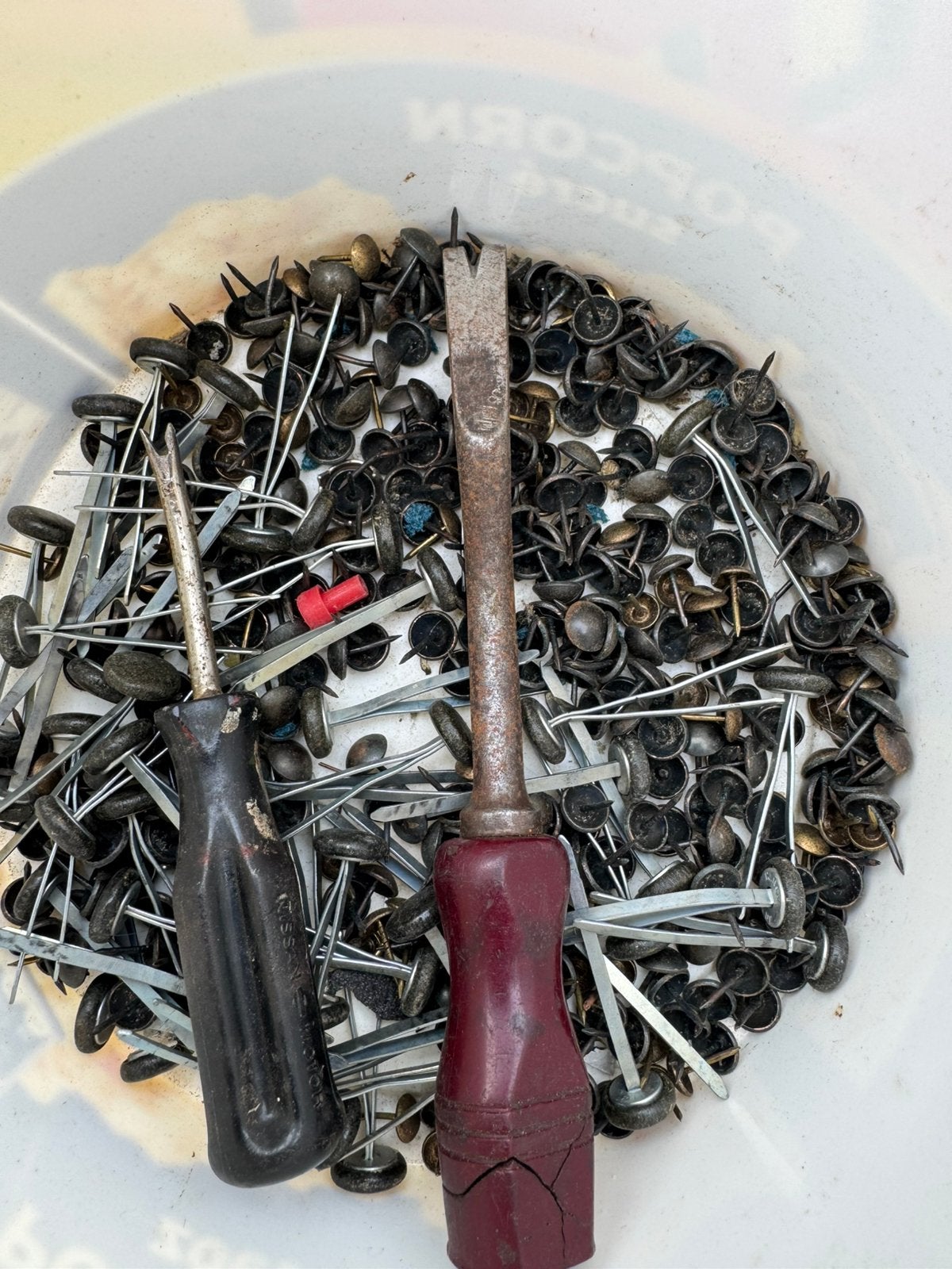 Meubelstoffeerders  gereedschap 🔴 en meubel nagels, Ophalen of Verzenden, Zo goed als nieuw, Overige typen