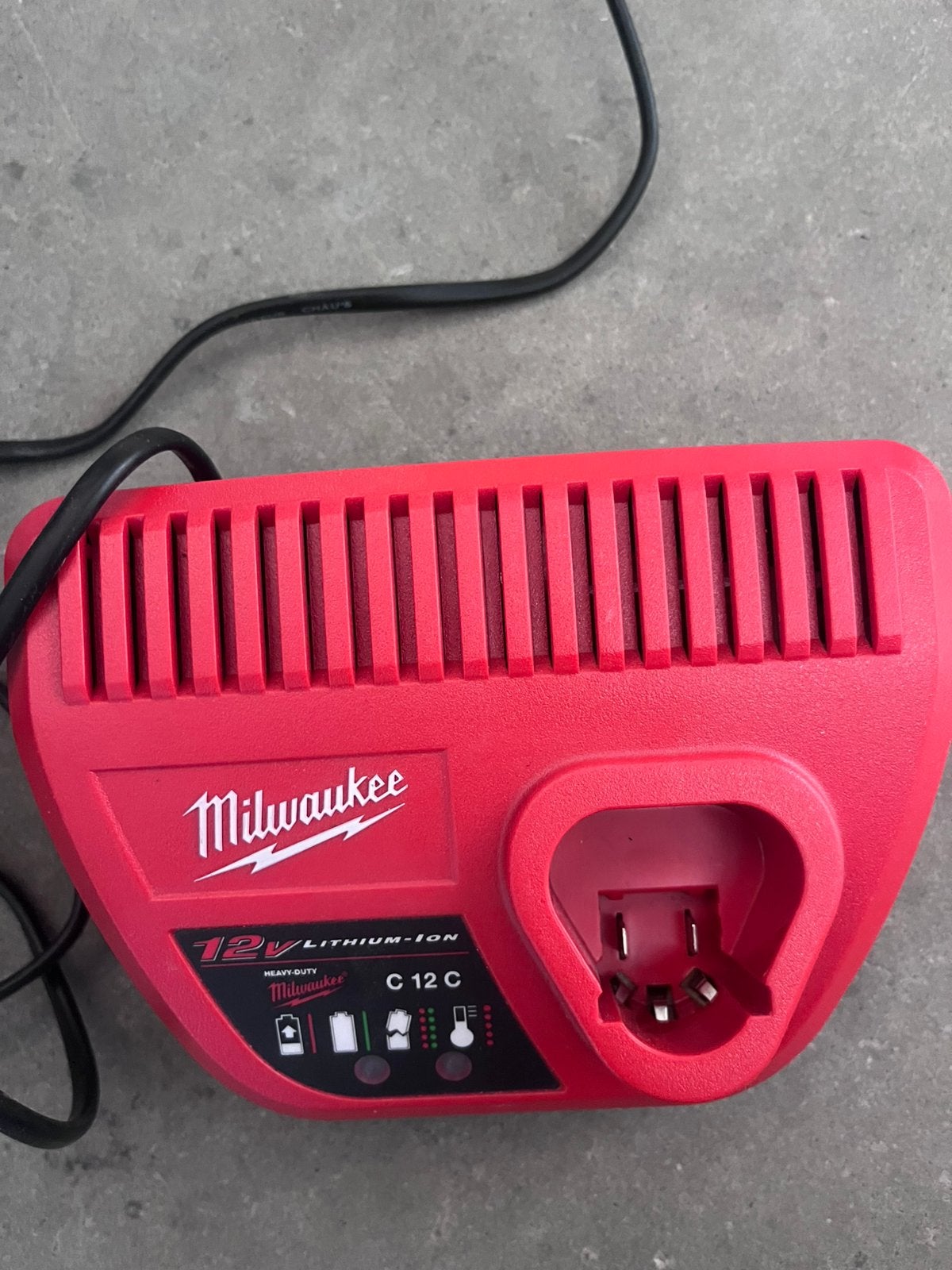 Milwaukee C12 C Acculader 12V Lithium-Ion | Origineel, Ophalen of Verzenden, Nieuw