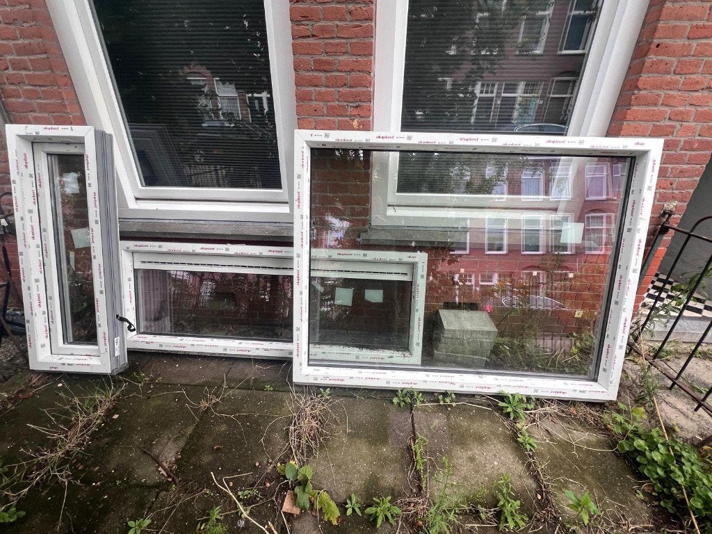 Diverse kunststof kozijnen met dubbel glas, Doe-het-zelf en Verbouw, Ophalen, Kunststof, Raamkozijn, Nieuw