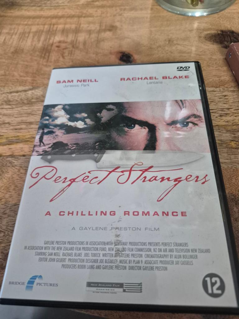 Perfect Strangers DVD - A Chilling Romance, Ophalen of Verzenden