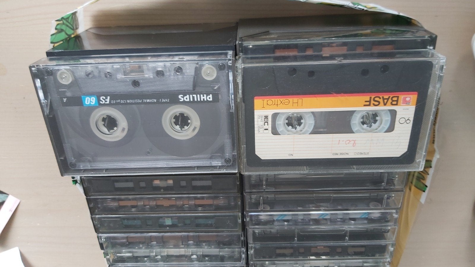 Cassettebandjes 30 stuks 60 en 90 minuten zonder inlay, Ophalen of Verzenden, Gebruikt, 26 bandjes of meer, Voorbespeeld