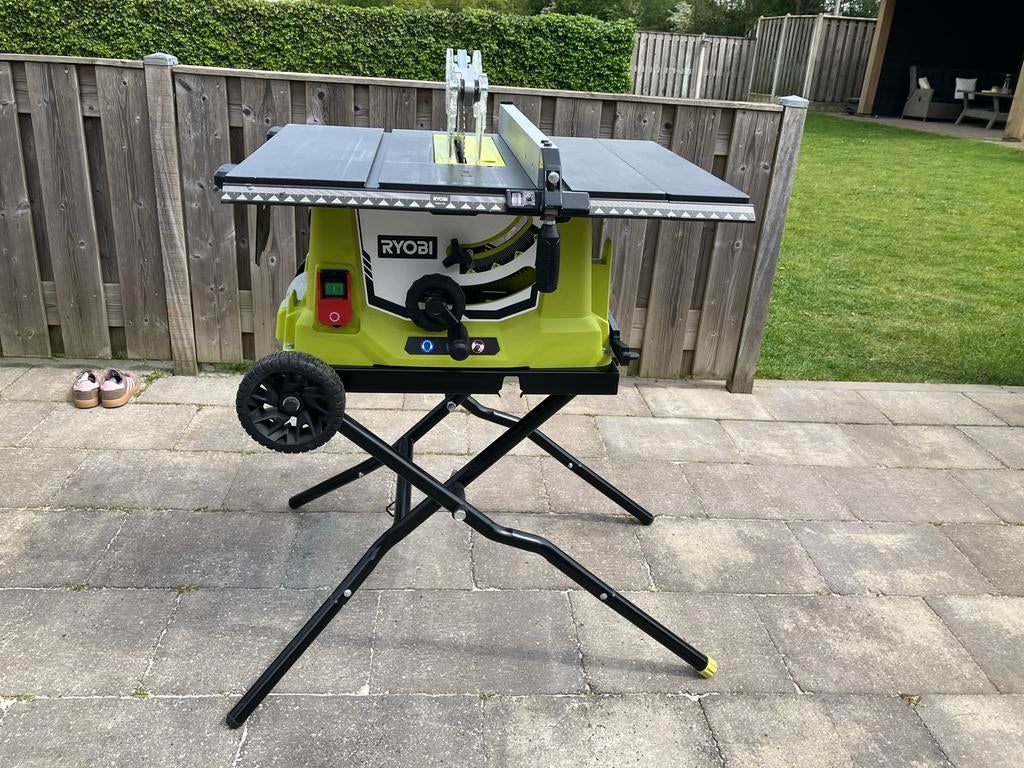 Ryobi zaagtafel RTS1800EF, Doe-het-zelf en Verbouw, Gereedschap | Zaagmachines, Ophalen, Cirkelzaag, 70 mm of meer, Zo goed als nieuw