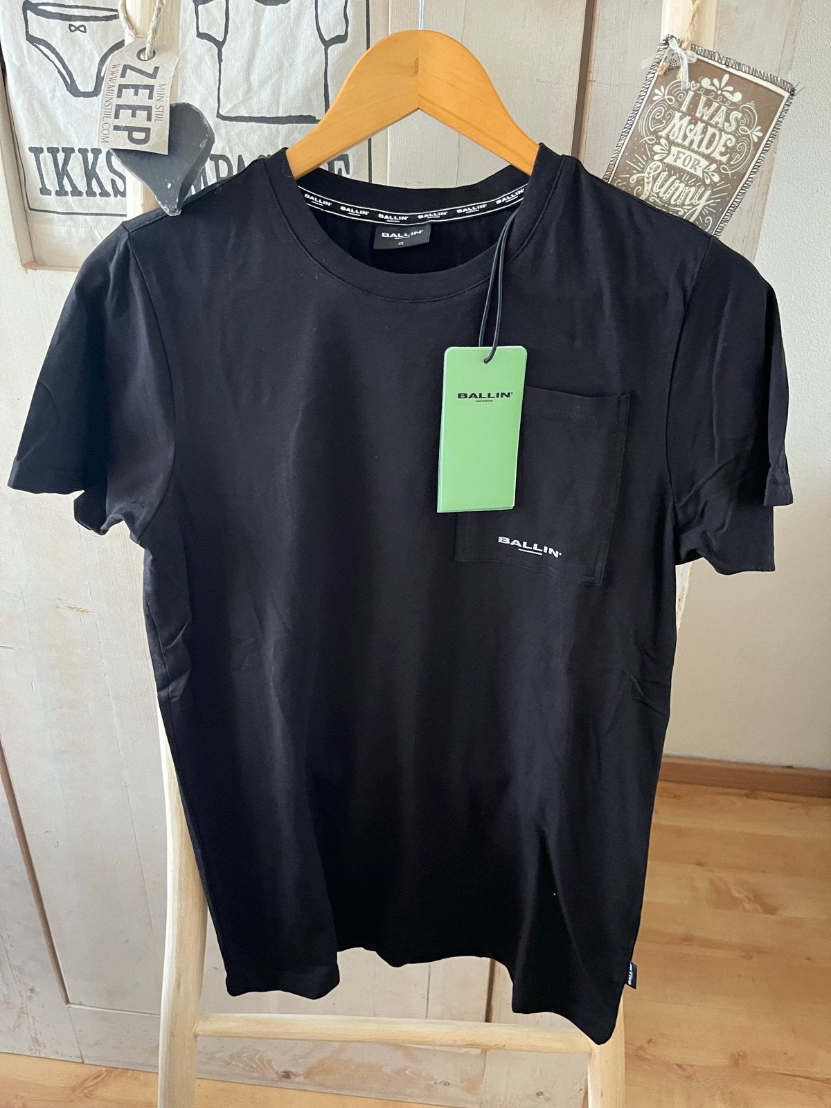 Nieuw Ballin Amsterdam T-shirt XS - Zwart met kaartjes, Kinderen en Baby's, Kinderkleding | Maat 176, Ophalen of Verzenden, Nieuw