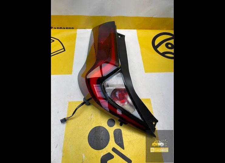 Toyota Aygo X Achterlicht Links VVT-i 0000012928 origineel