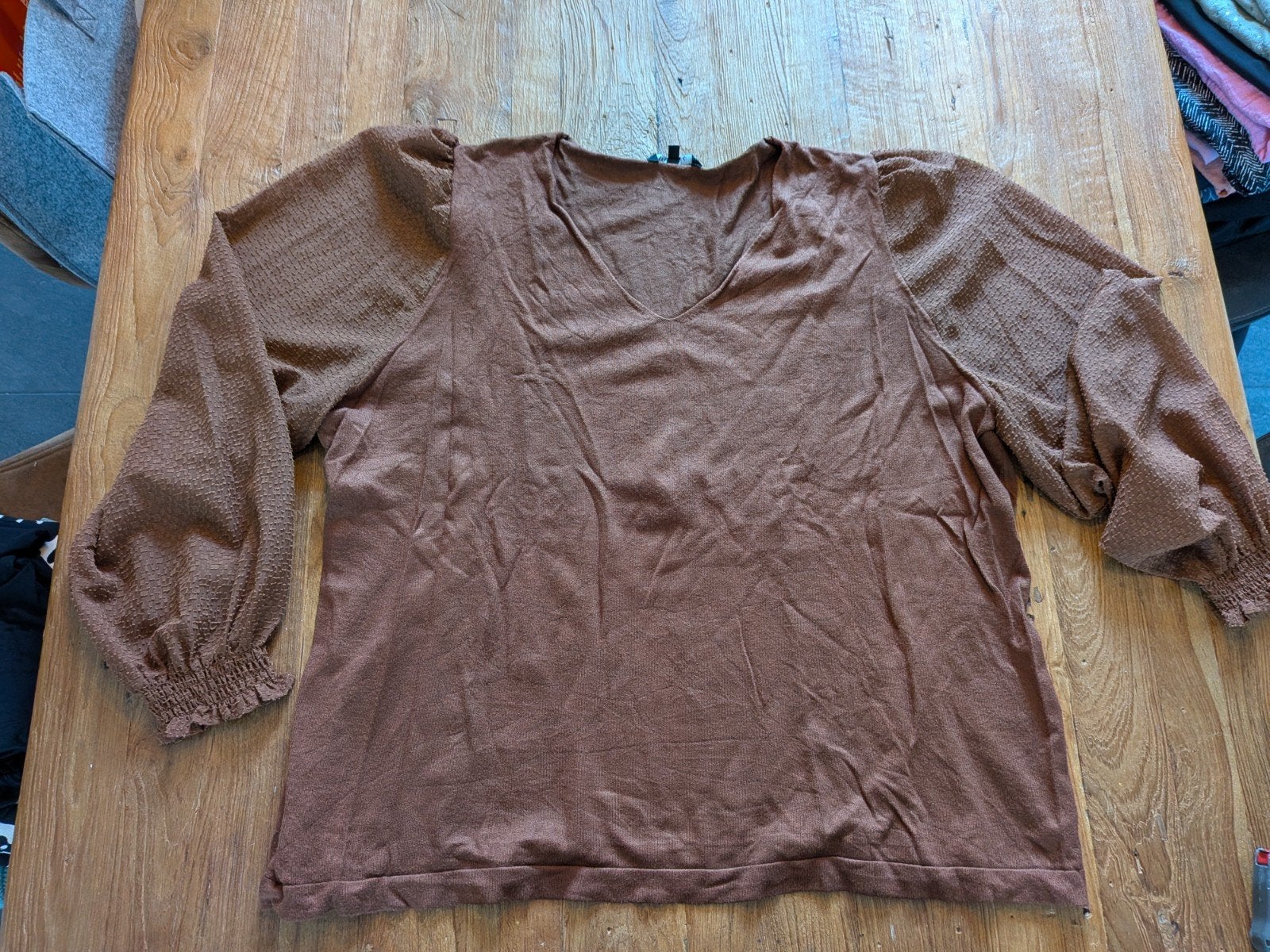 Bruin Shirt doorzichtige mouwen maat XXL, Kleding | Dames, Bruin, Maat 46/48 (XL) of groter, Ophalen of Verzenden, Lange mouw