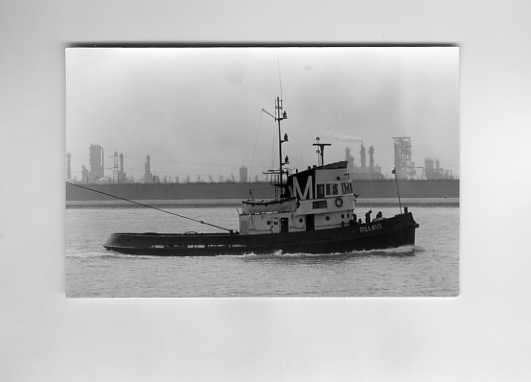 scheepvaart-foto-TERNEUZEN-MULLER-rilland., Ophalen of Verzenden, Zo goed als nieuw, Boek of Tijdschrift