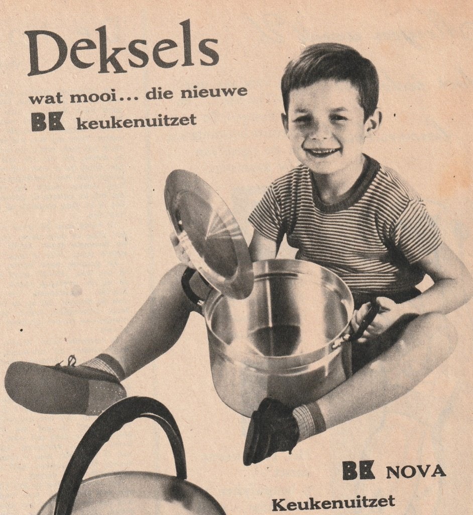 Retro reclame 1956 BK Nova pannen jongetje deksels, Verzenden, Overige typen