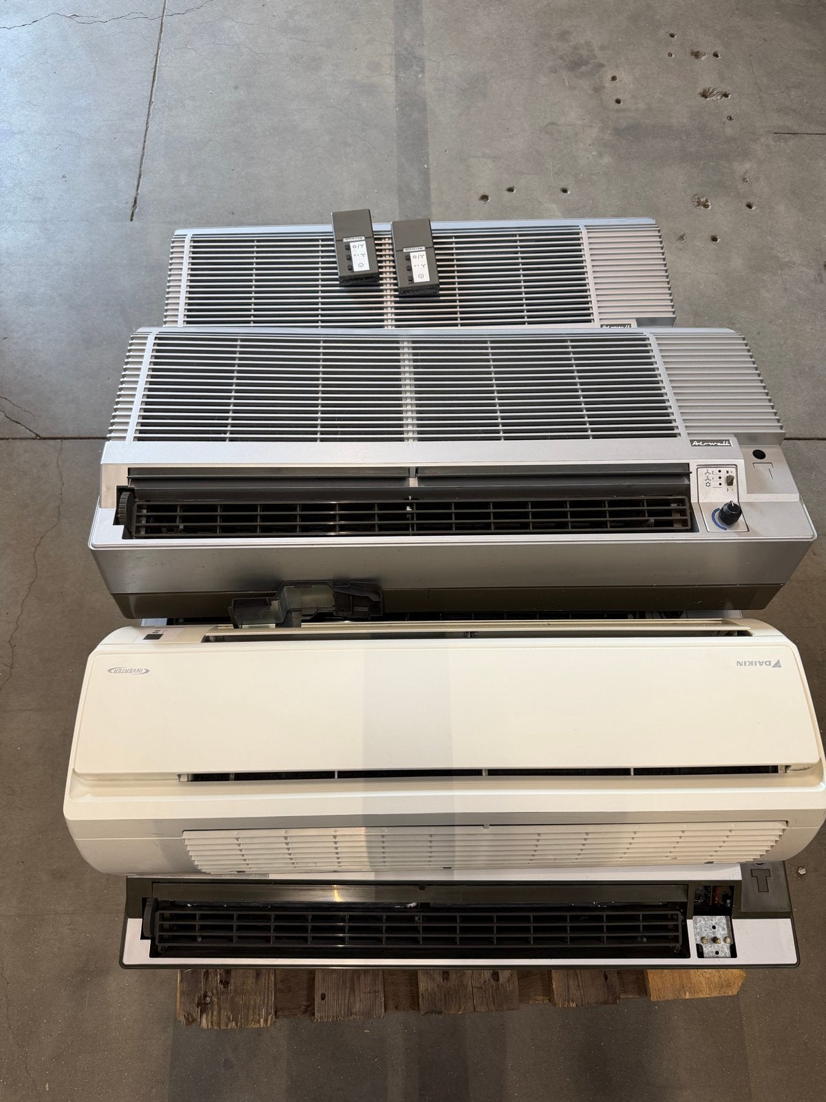 Daikin en Aiwell Airco Units - Gebruikt 5 stuks, Witgoed en Apparatuur, Airco's, Gebruikt, Minder dan 60 m³, 3 snelheden of meer