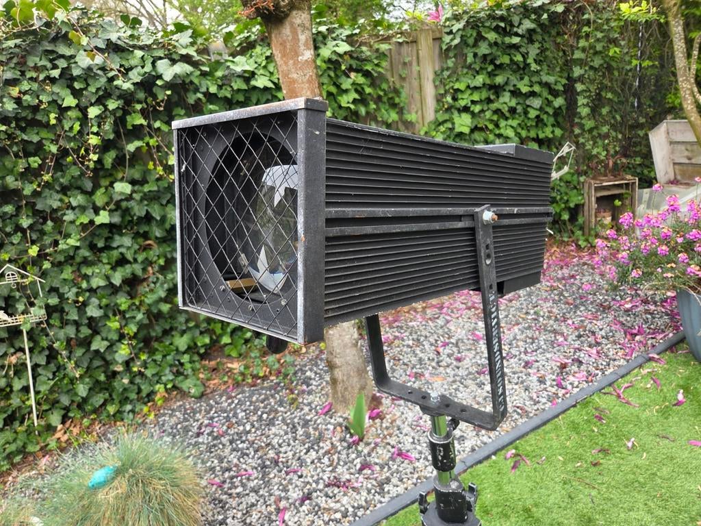 Theater profielspot 1kW of 2kW ADB met iris, Muziek en Instrumenten, Ophalen of Verzenden, Licht