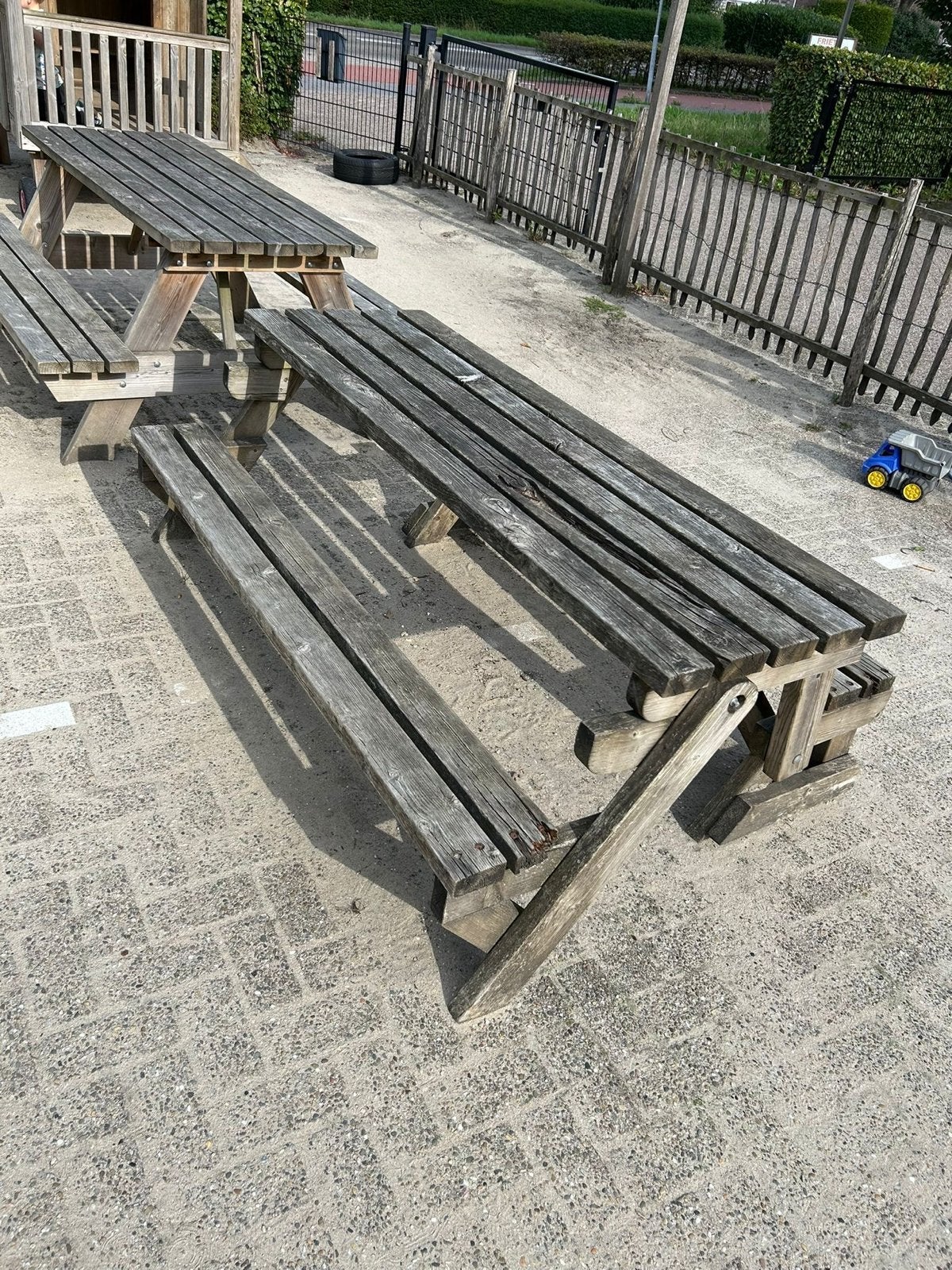 Stevige picknicktafel, om te bouwen tot bank, Tuin en Terras, Ophalen, Gebruikt, Rechthoekig, Hout