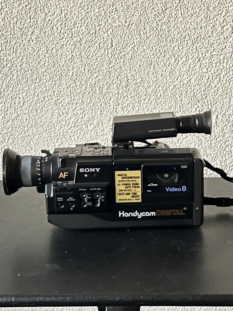 OSV 6 Sony CCD 50E CCD TRV30E cameras met accu en lader, Ophalen, 1980 tot heden, Filmcamera