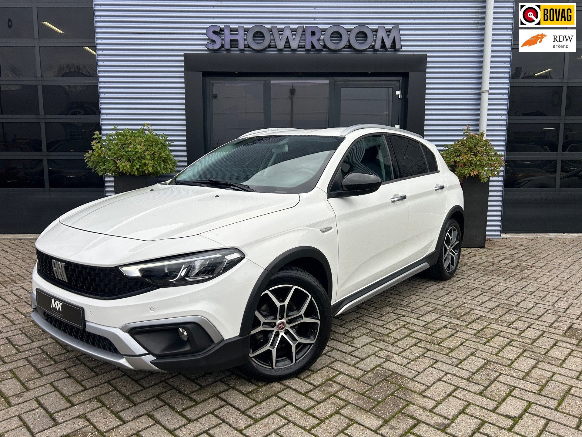 Fiat Tipo Cross 1.0 Life Camera|Applecarplay|Cruisecontrol|S, Voorwielaandrijving, Stof, Gebruikt, Automatische klimaatregeling