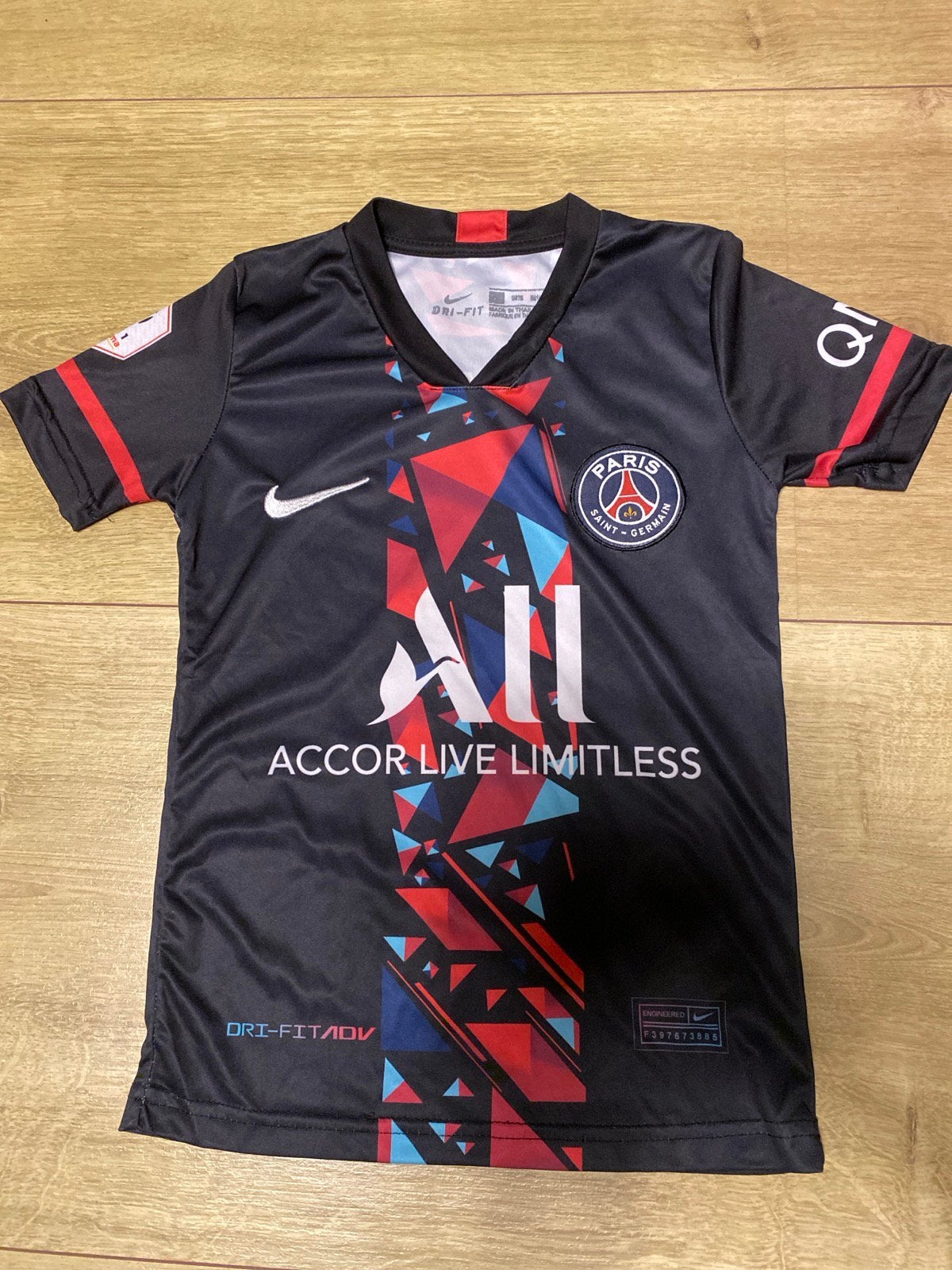PSG Neymar Jr. kindershirt Nike Dri-FIT 122, Maat XS of kleiner, Ophalen of Verzenden, Zo goed als nieuw, Shirt