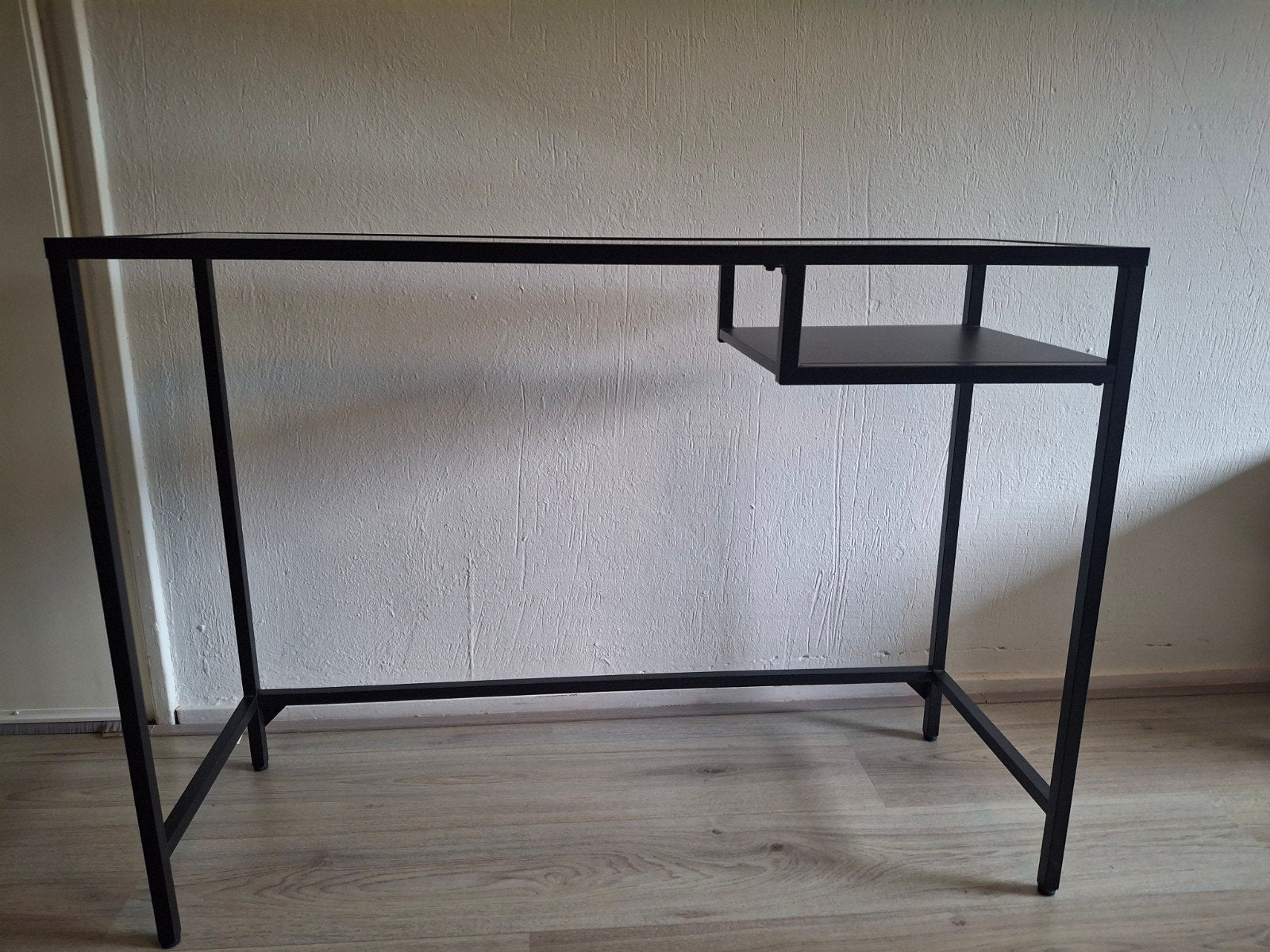 Ikea bijzettafel met glazen blad - 100x74x36 cm, Gebruikt, Ophalen of Verzenden, Glas, 75 cm of meer
