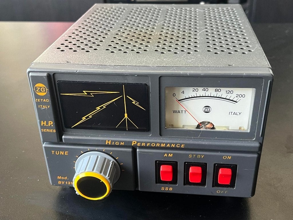 Zetagi BV131 eindtrap (10/11m), Ophalen of Verzenden, Zo goed als nieuw, Zender en Ontvanger