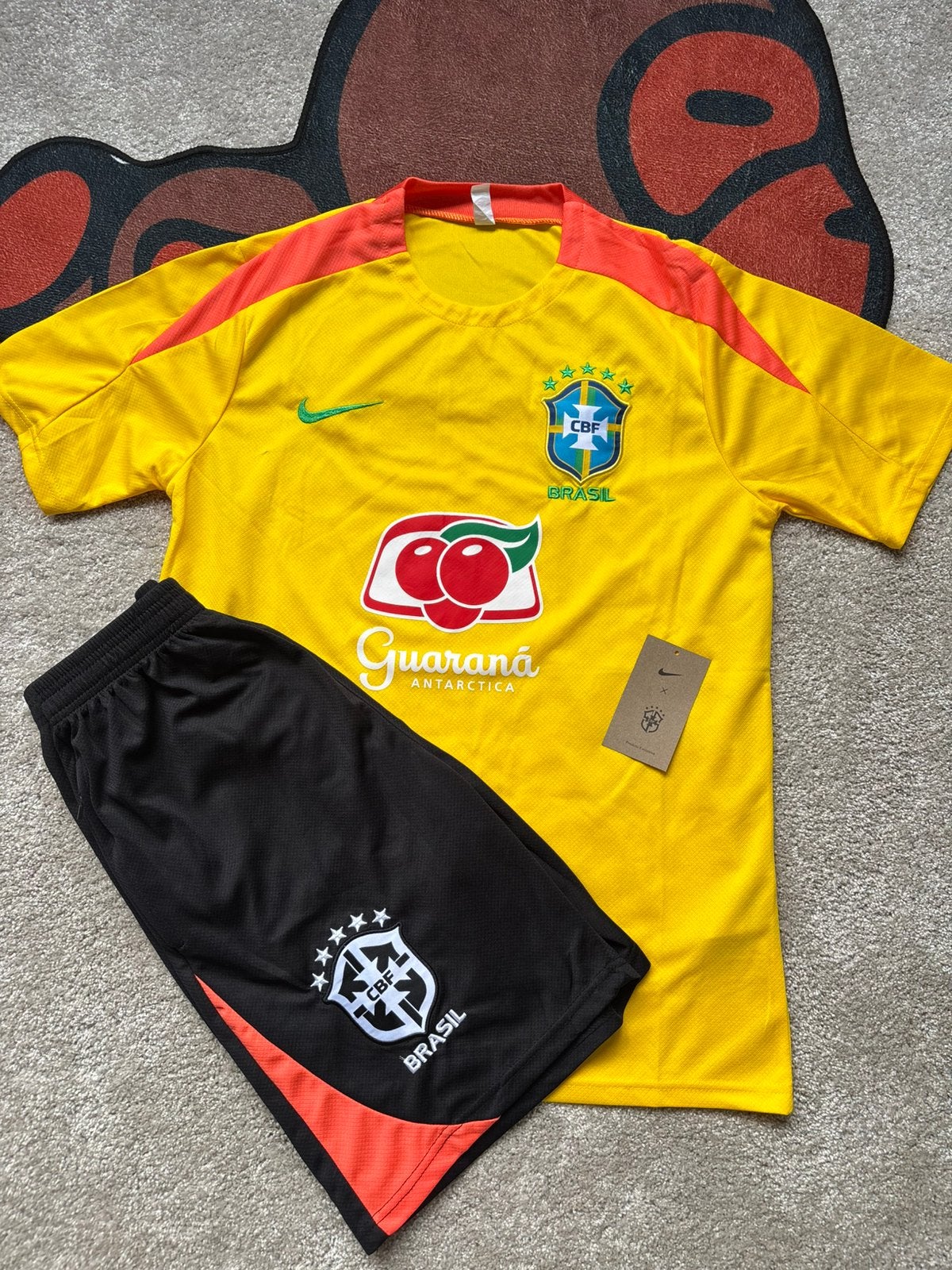 Brazil kort pak, Sport en Fitness, Voetbal, Maat S, Ophalen, Zo goed als nieuw, Trainingspak