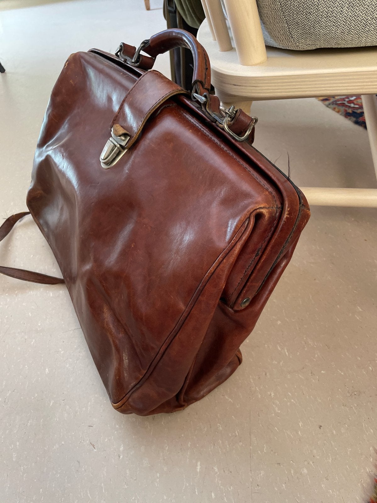 Vintage Leren Dokterstas / Aktetas - Bruin, Ophalen of Verzenden, Gebruikt, Bruin