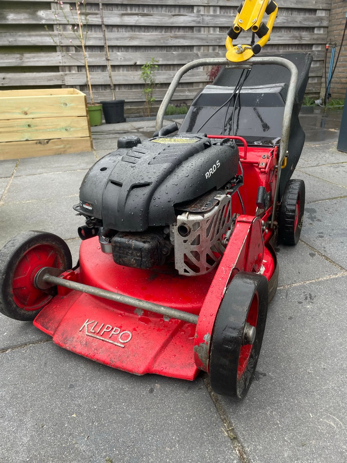 Klippo Grasmaaier met Briggs & Stratton motor en aandrijving, Ophalen, Cirkelmaaier, Gebruikt, 50 cm of meer