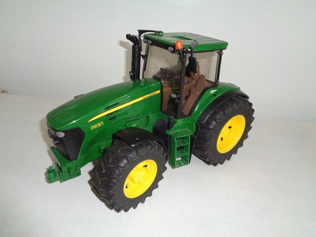 Bruder John Deere trekker 7930., Ophalen of Verzenden, Gebruikt