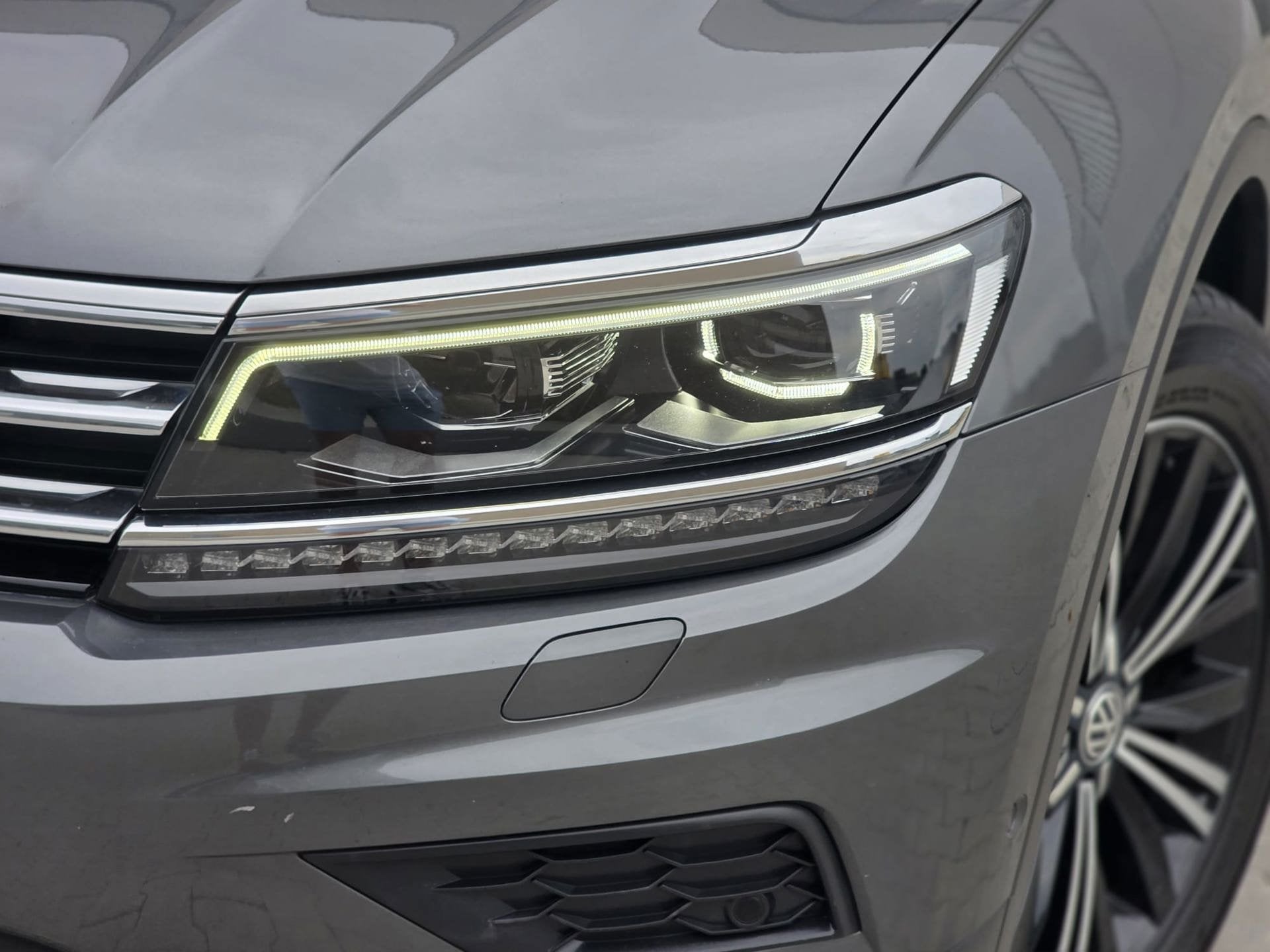 Volkswagen Tiguan 1.4 TSI ACT Highline |PANO|LED|VIRT.cockp., Dealer onderhouden, Zwart, 4 cilinders, Alcantara