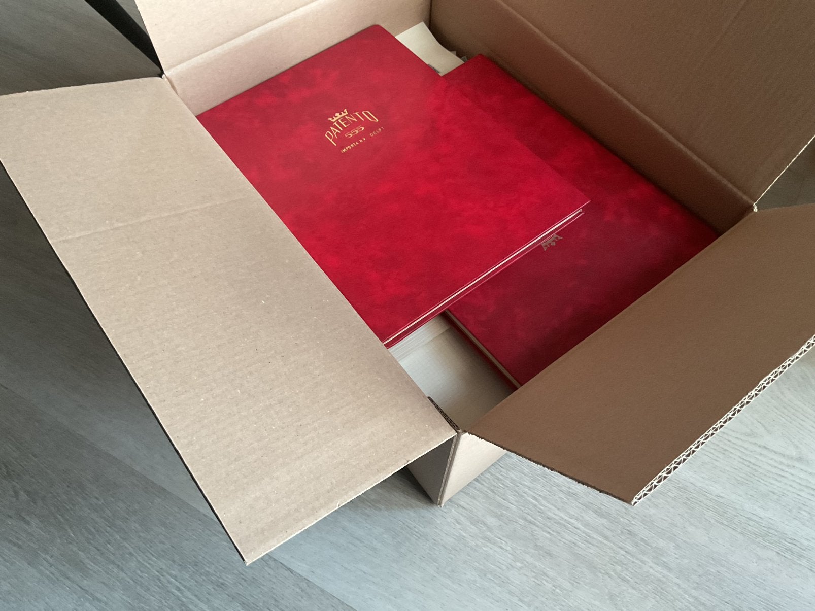 Doos postzegels, Postzegels en Munten, Ophalen of Verzenden, Nederland en Buitenland