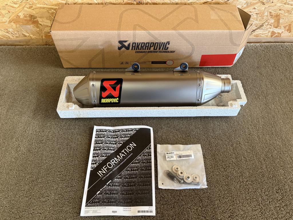Akrapovic uitlaat demper KTM 250 350 SX-F XC-F EXC-F FC FE, Verzenden, KTM, Stallhofnerstraße 3, Betriebsgebiet Süd, Mattighofen, Oberösterreich, 5230, AT