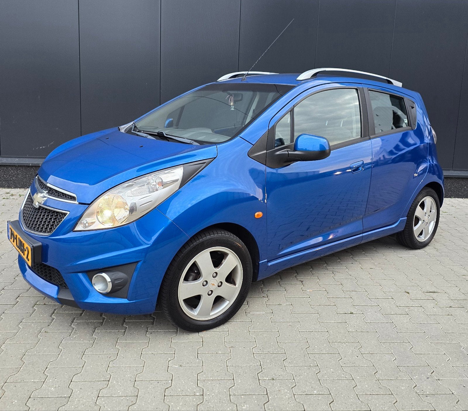 Chevrolet Spark 1.0 – Airco | 5-Deurs | 114187Km | P-Sensore, Voorwielaandrijving, Stof, Zwart, 4 cilinders