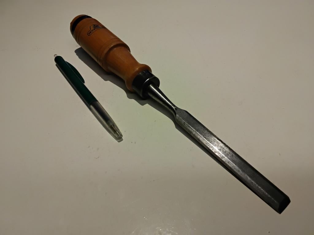 Mooie beitel van Nooitgedagt 12mm, Antiek en Kunst, Ophalen of Verzenden