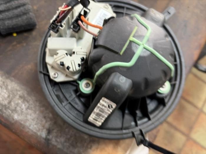 Kachel Ventilatiemotor van een BMW 1-Serie, Gebruikt, -, -, 3 maanden garantie