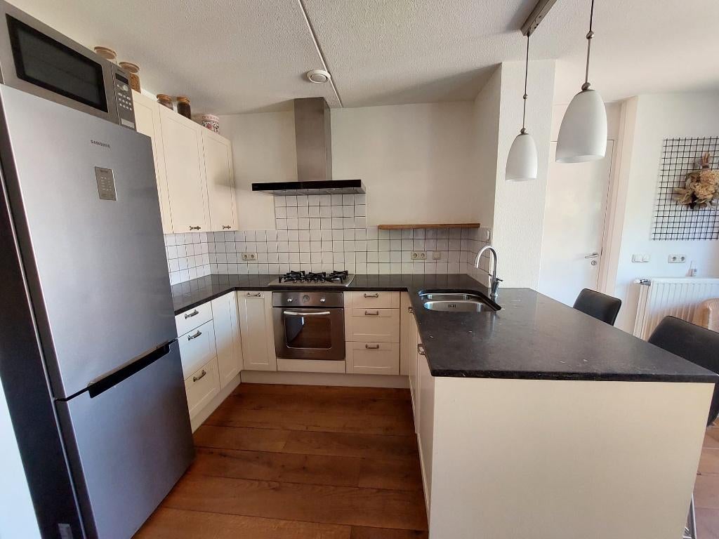 Keuken met natuurstenen blad, Ophalen, Gebruikt, U-keuken, Graniet of Steen