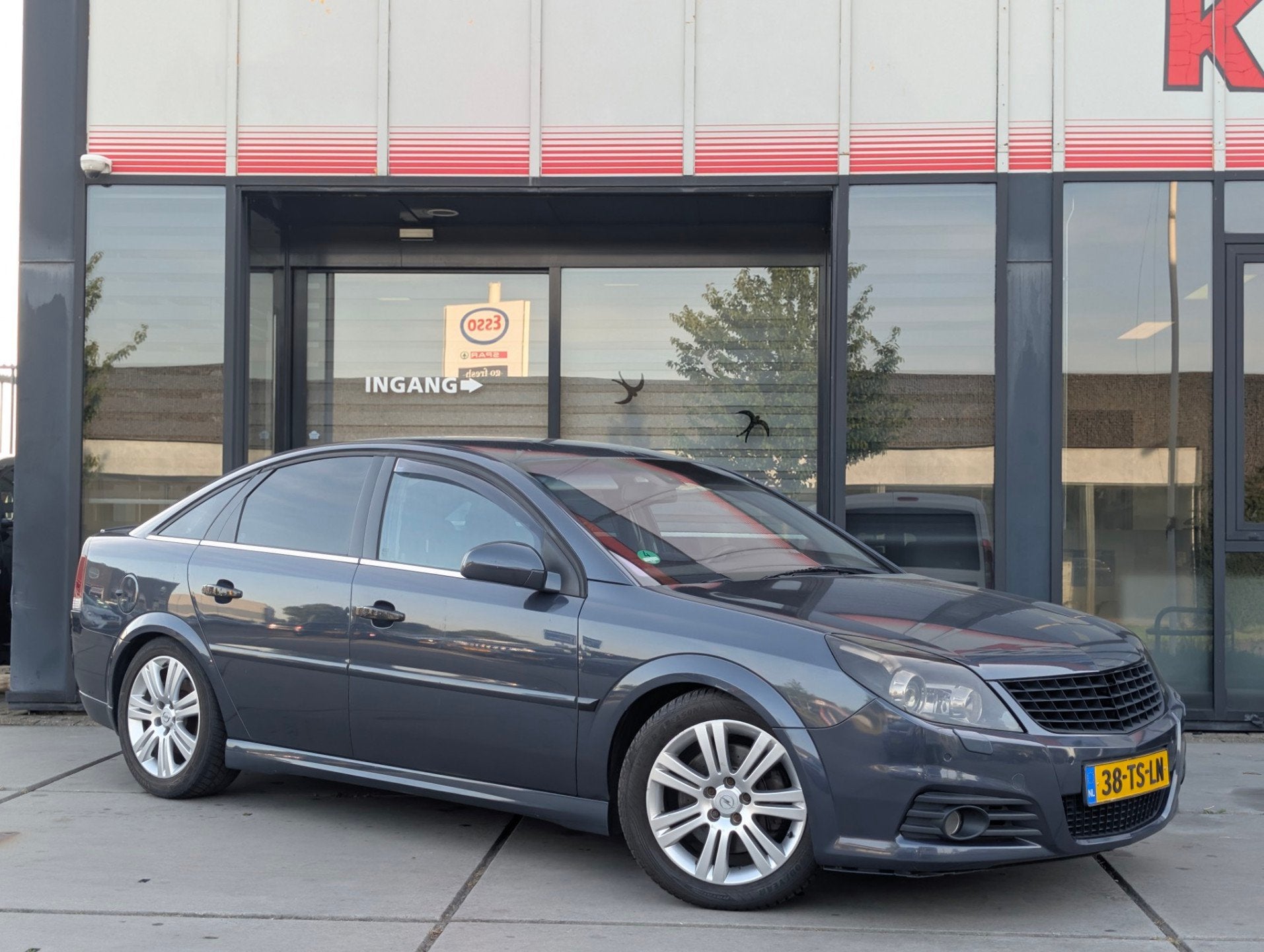 Opel Vectra GTS 2.8 V6 Executive - Automaat - Pdc - Stoelver, Auto's, Opel, Gebruikt, Zwart, 1505 kg, Vectra