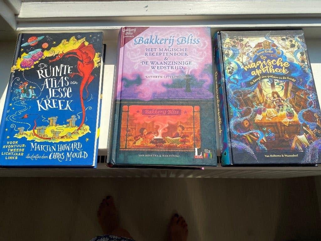 Zgan De magische apotheek en bakkerij bus omnibus, Boeken, Ophalen of Verzenden, Zo goed als nieuw