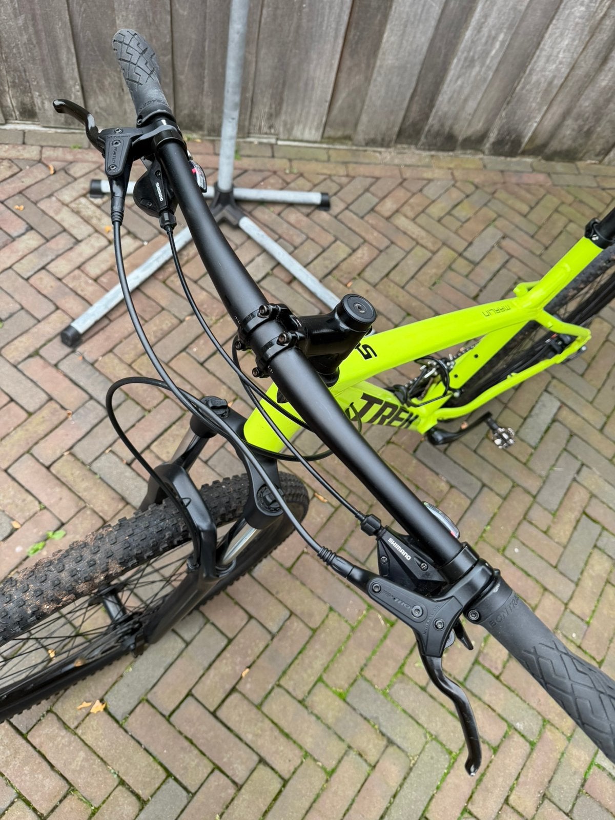 Foto 8 van Trek Marlin 5 Mountainbike 29” Nieuw-staat!