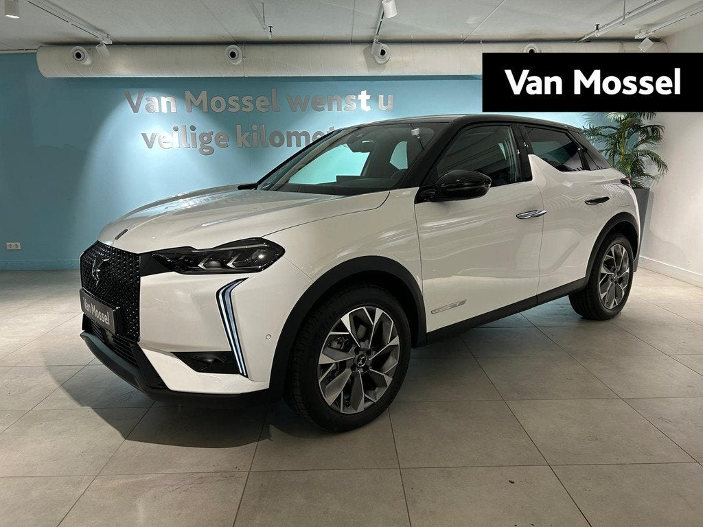 DS 3 E-Tense Esprit De Voyage 54 kWh PACK DRIVE 1 | LEDER |, Auto's, DS, 12 maanden, Zwart, 156 pk, Leder en Stof
