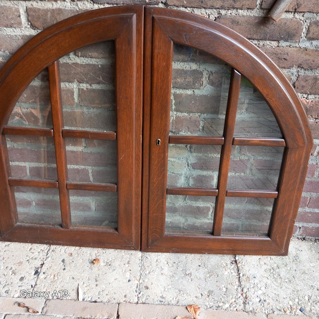 Twee houten deurtjes met glas, Ophalen of Verzenden, Gebruikt