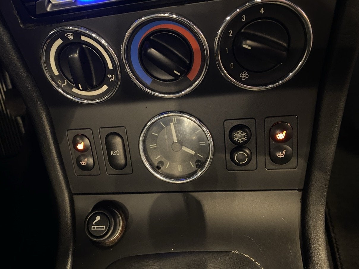 Foto 11 van BMW Z3 1.9i Zender (bj 2001)