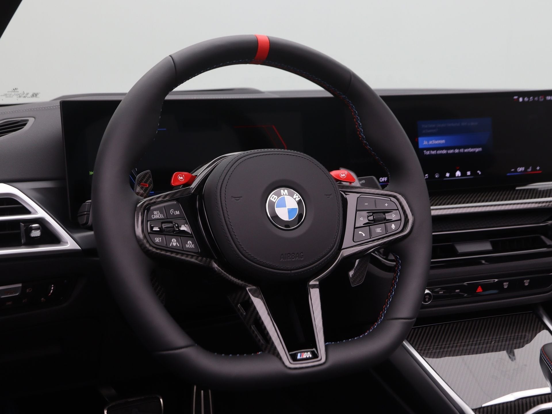 BMW M4 Cabrio xDrive Competition (bj 2026, automaat), Zwart, 4 stoelen, Zilver of Grijs, 6 cilinders